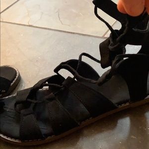 Black cute sandals
